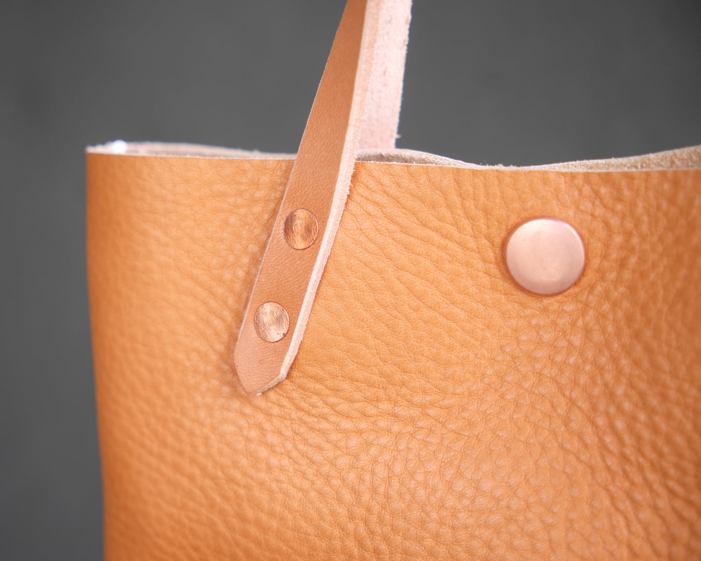 Mini Tote in Oiled Natural