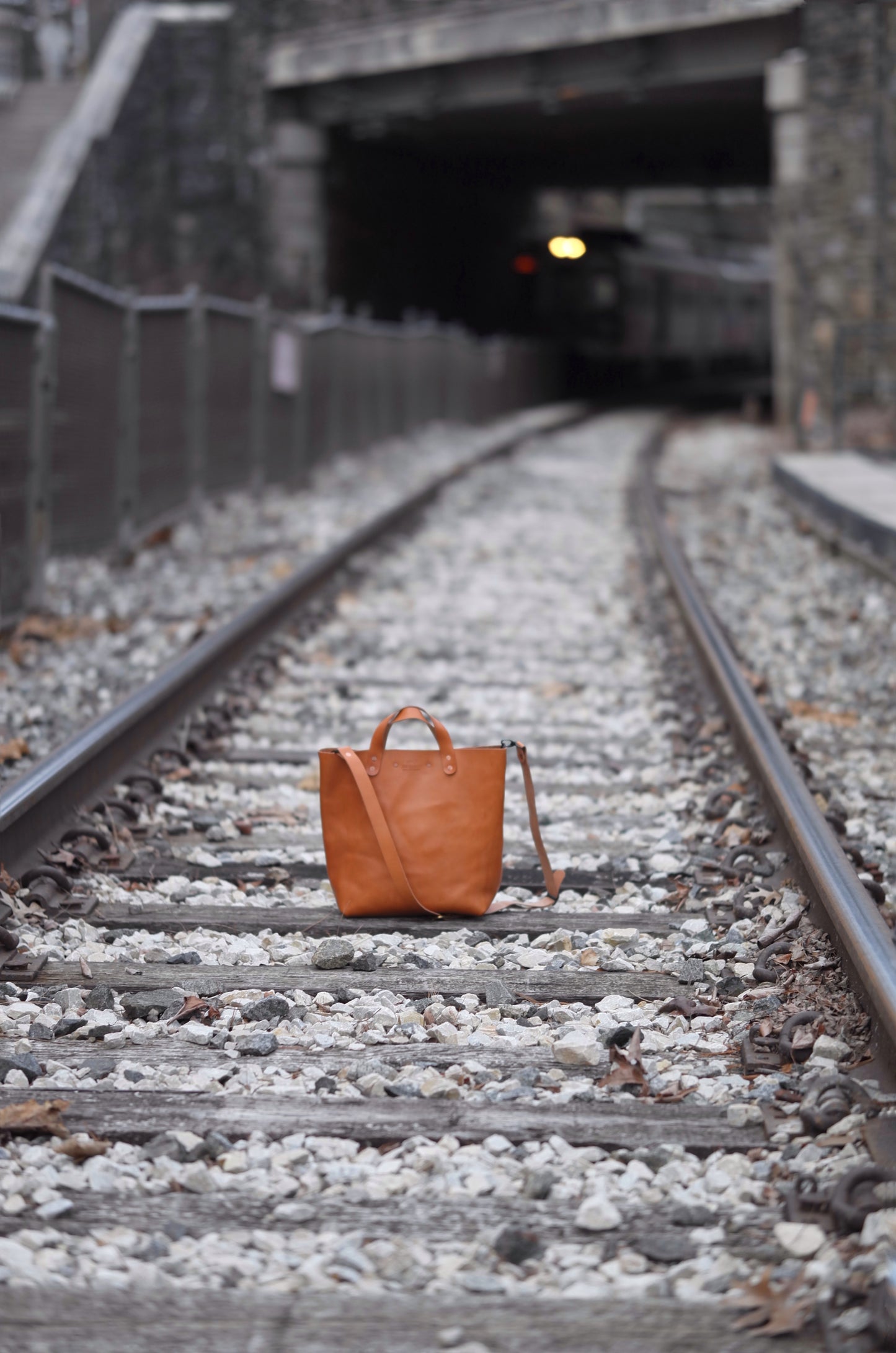 Station Tote - Natural Crossbody