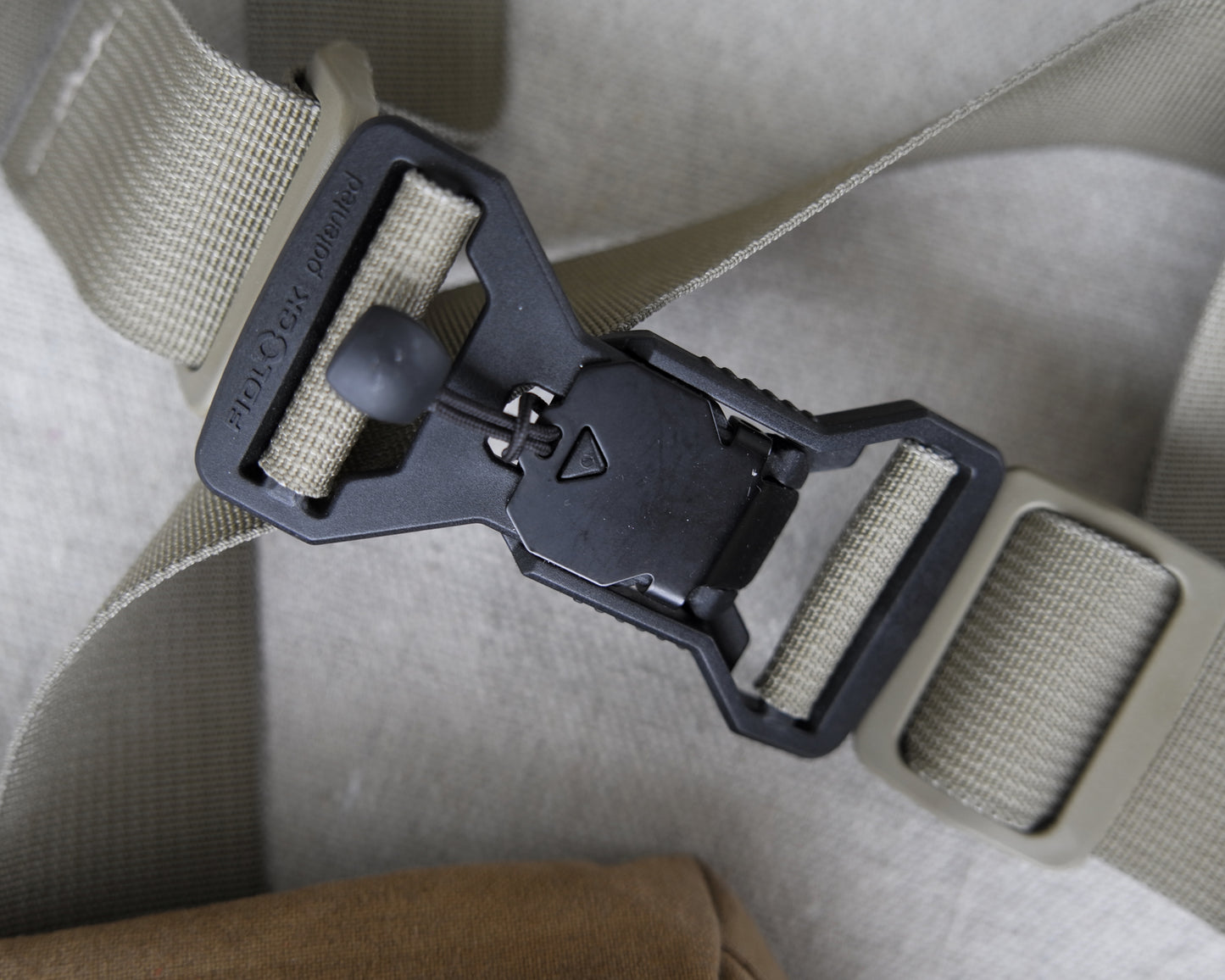 SECONDS Sling Pack