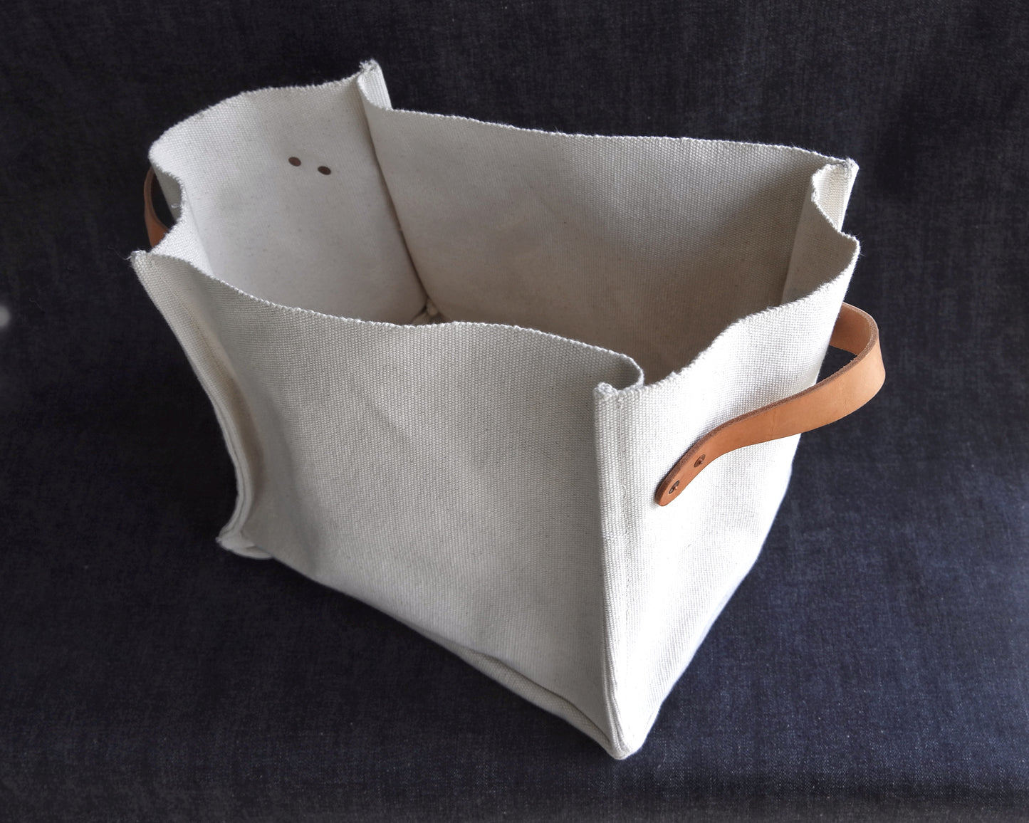 SECONDS Canvas Basket