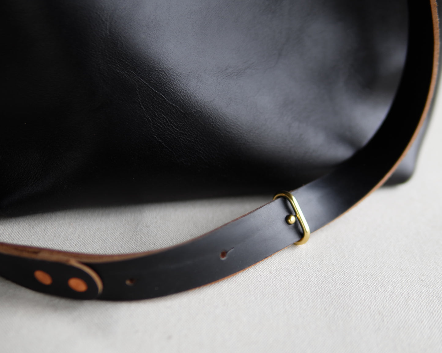Station Tote in Black