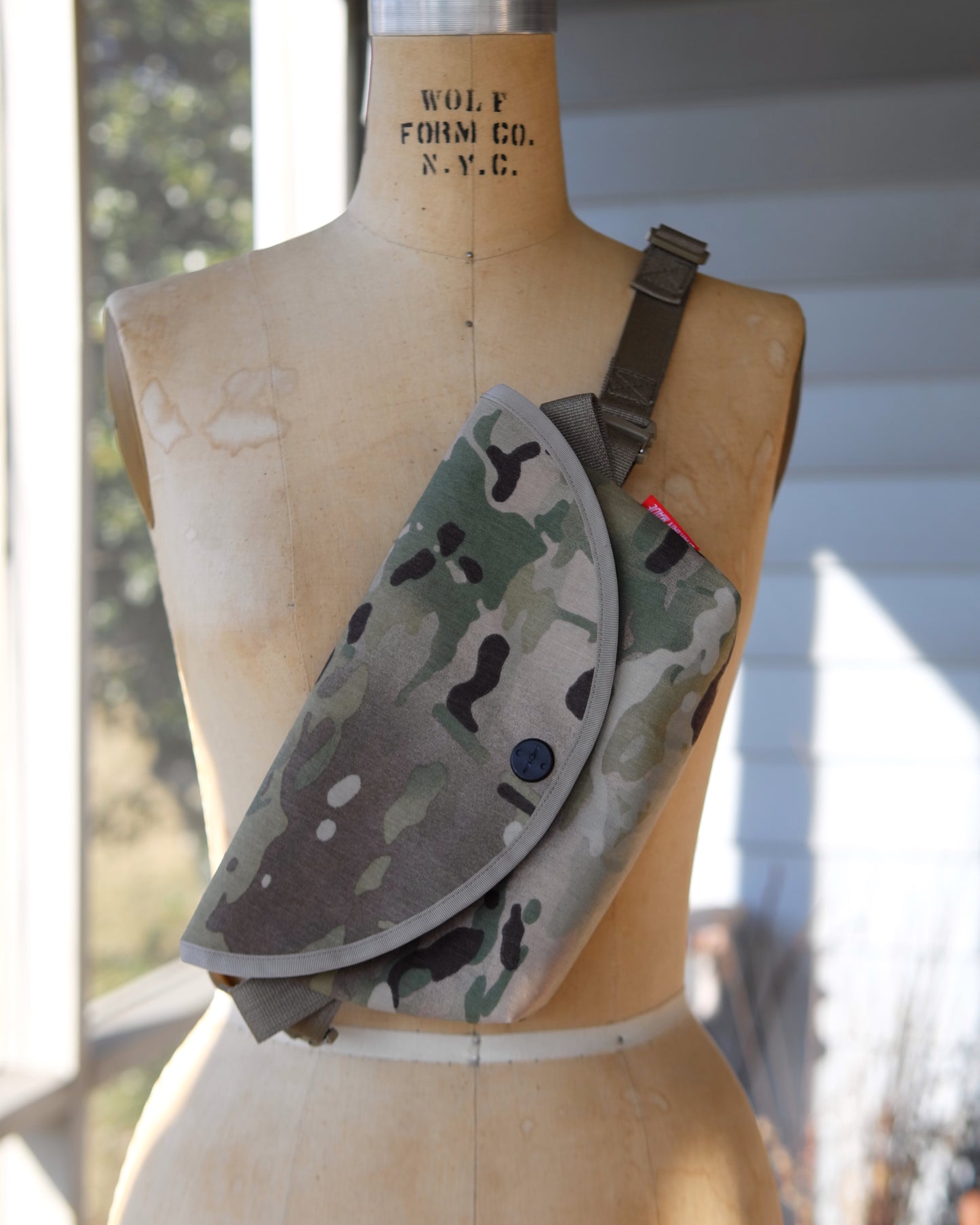 Sling Bag in Multicam