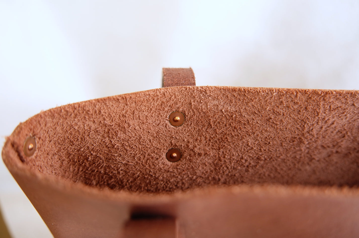 Station Shoulder Tote in Mocha