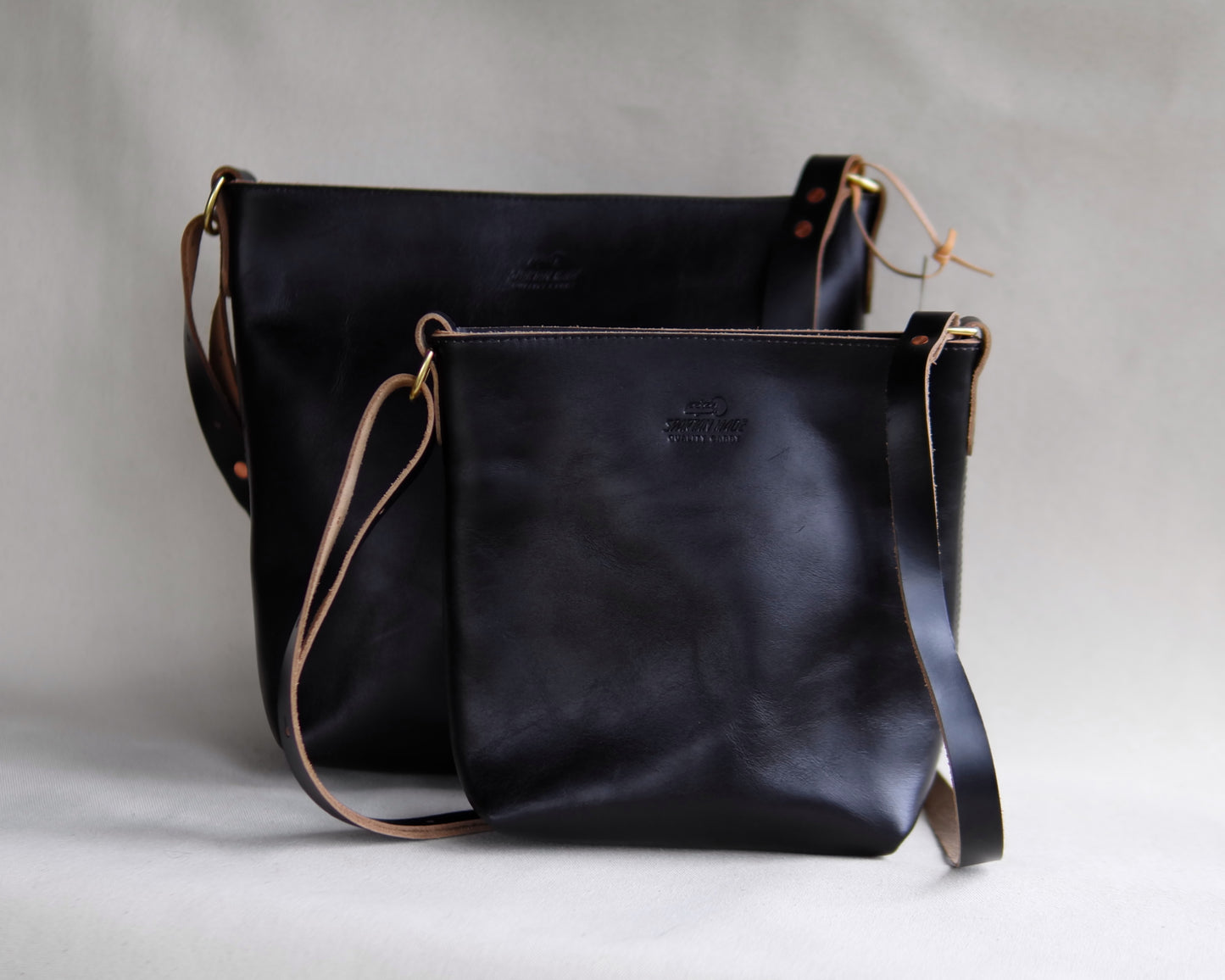 Station Tote in Black