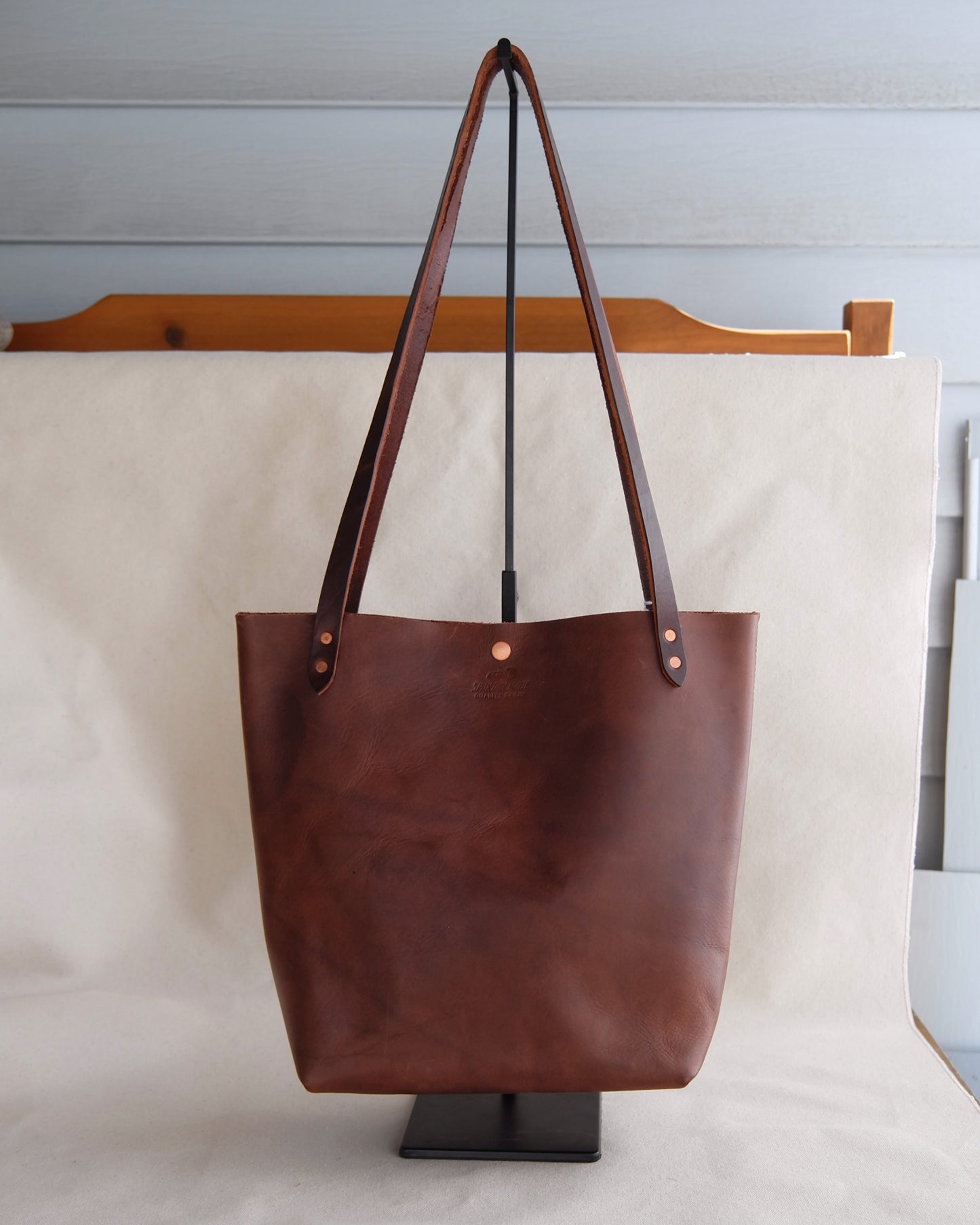 Station Shoulder Tote in Mocha