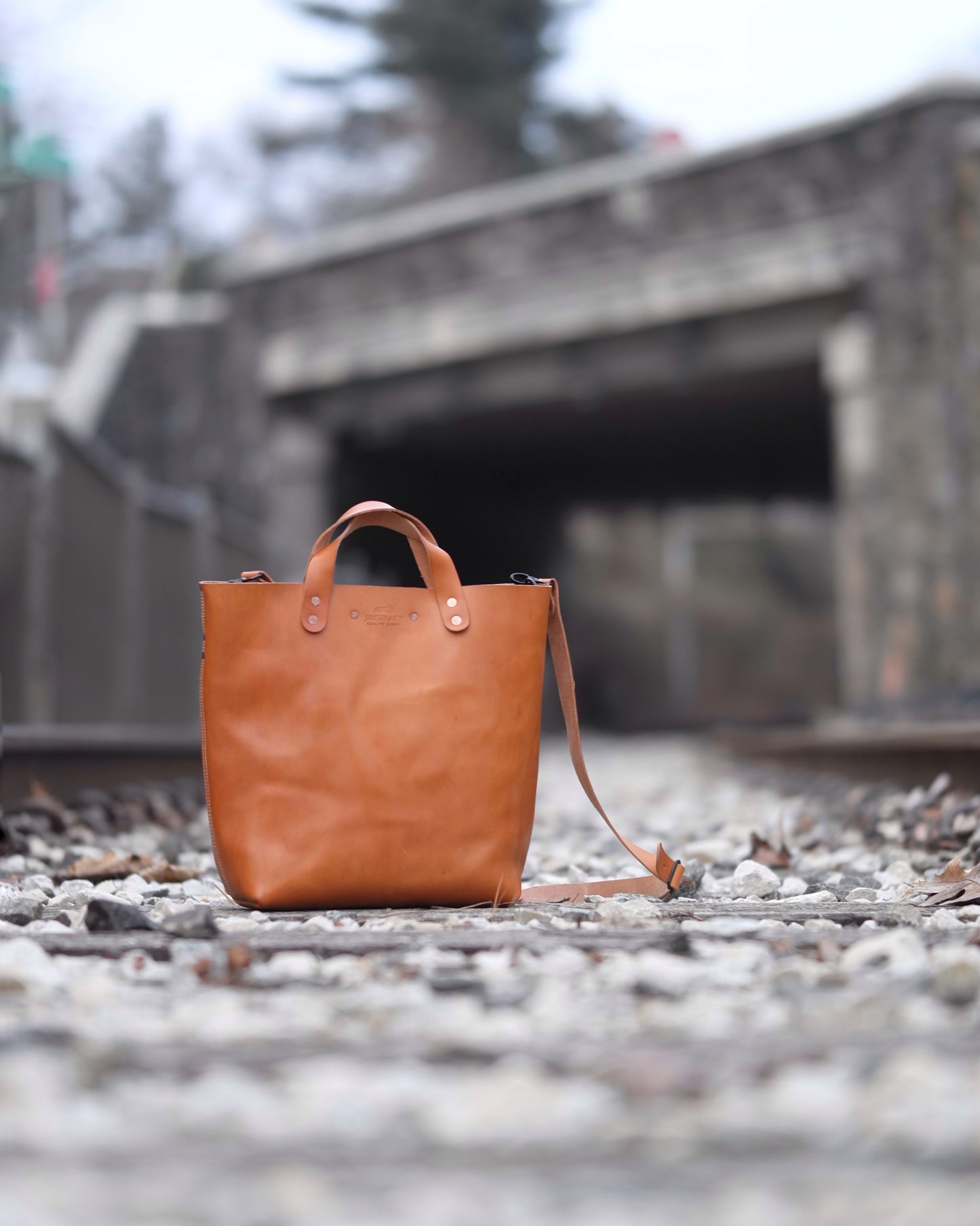 Station Tote - Natural Crossbody
