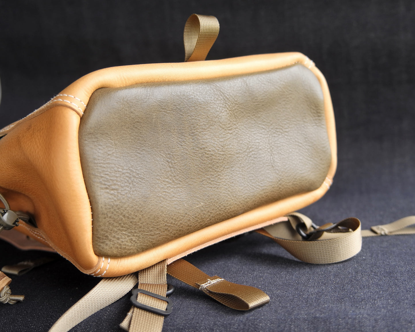 4-D Rucksack in Leather