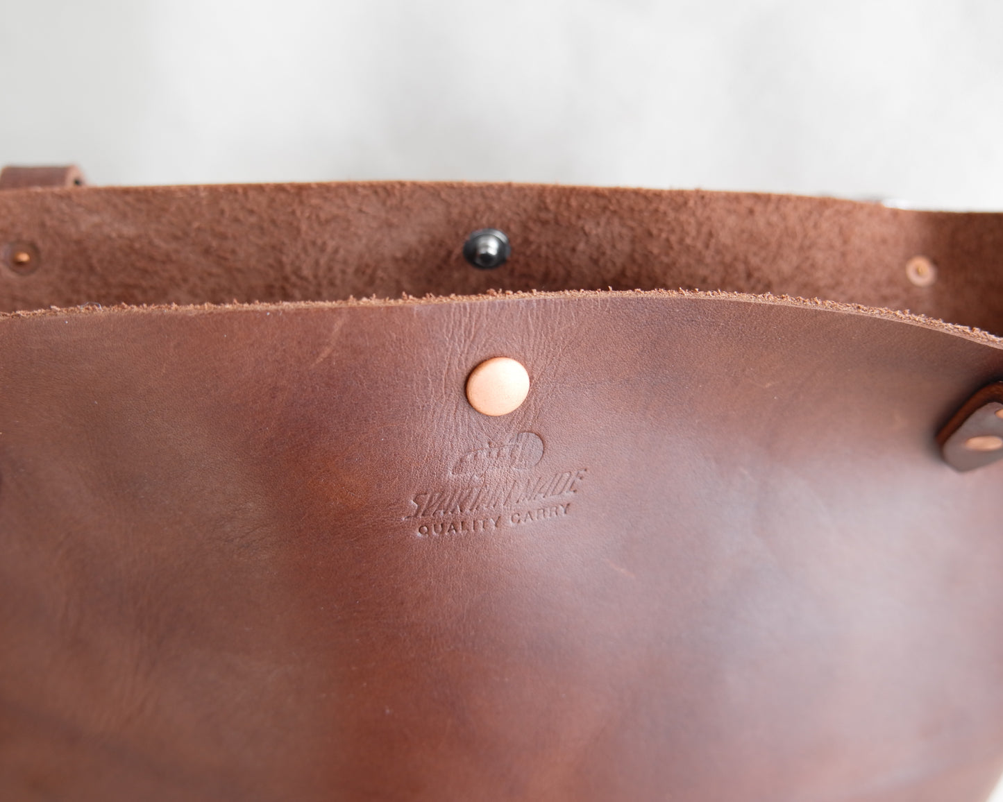 Station Shoulder Tote in Mocha