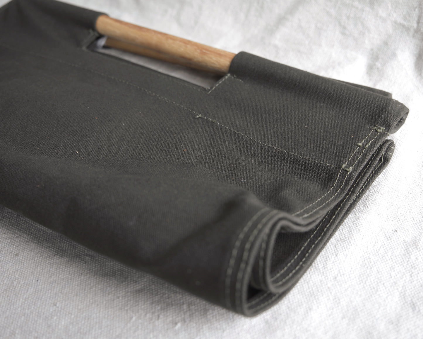 Log Carrier