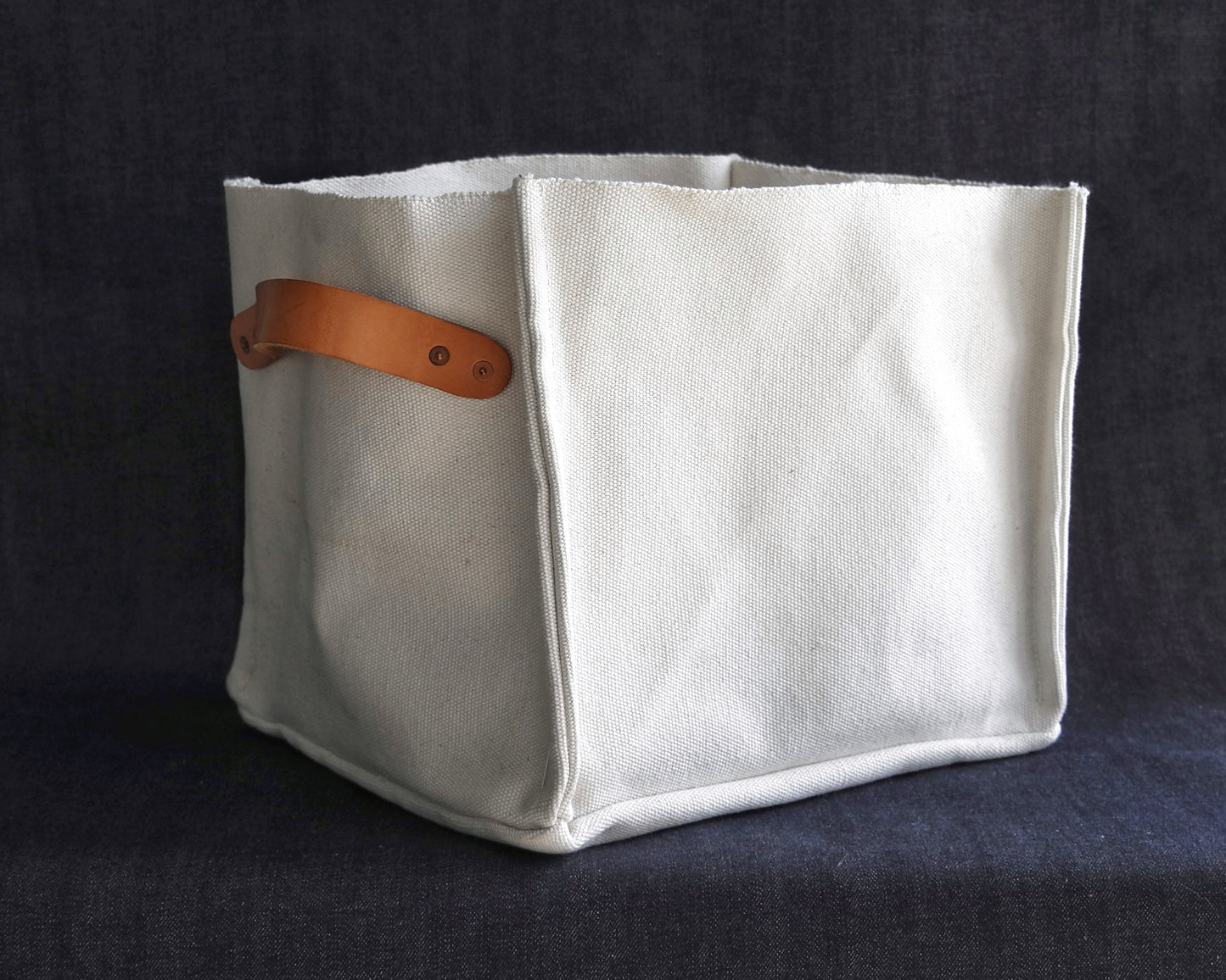 SECONDS Canvas Basket