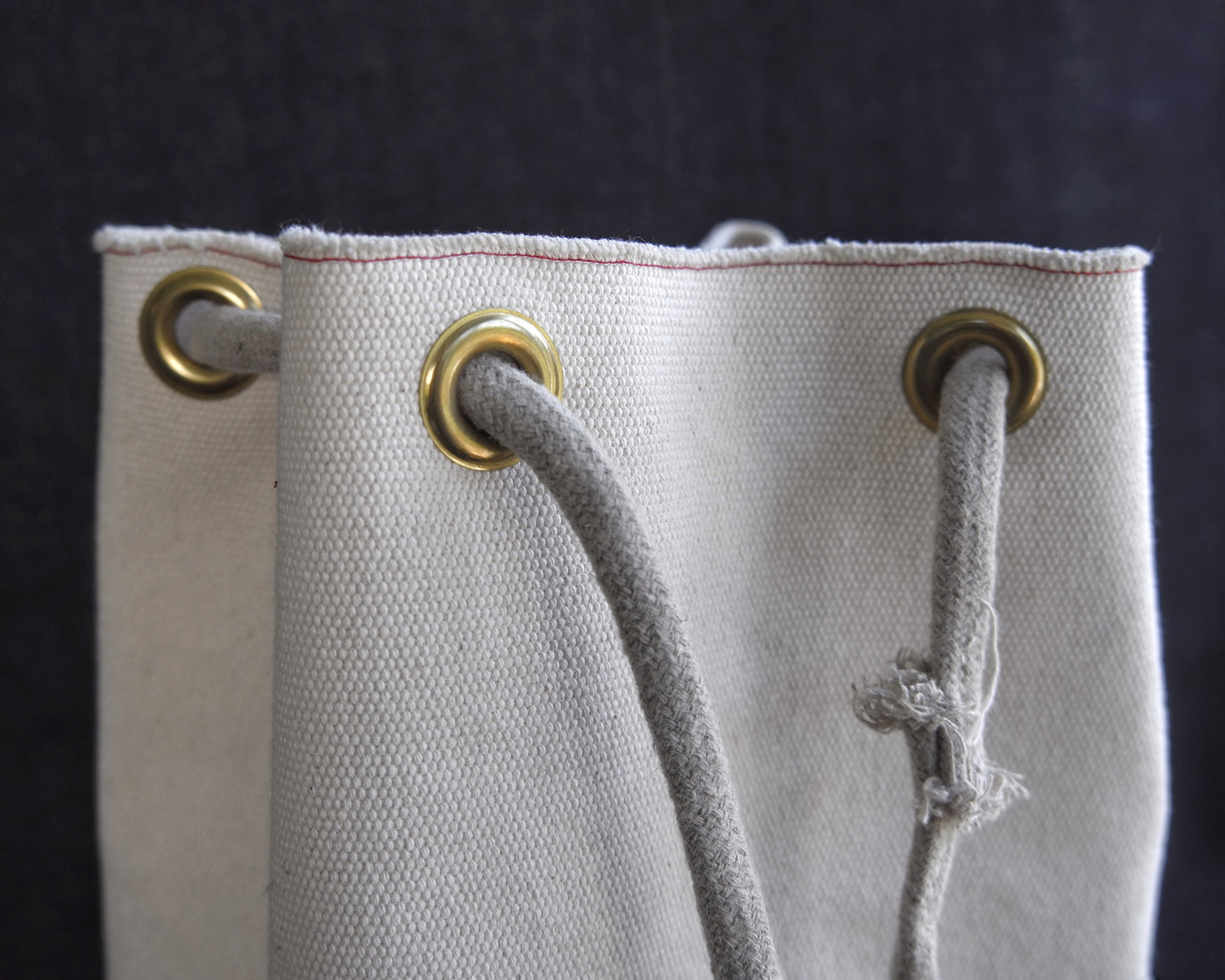 SECONDS Bucket Bag in White