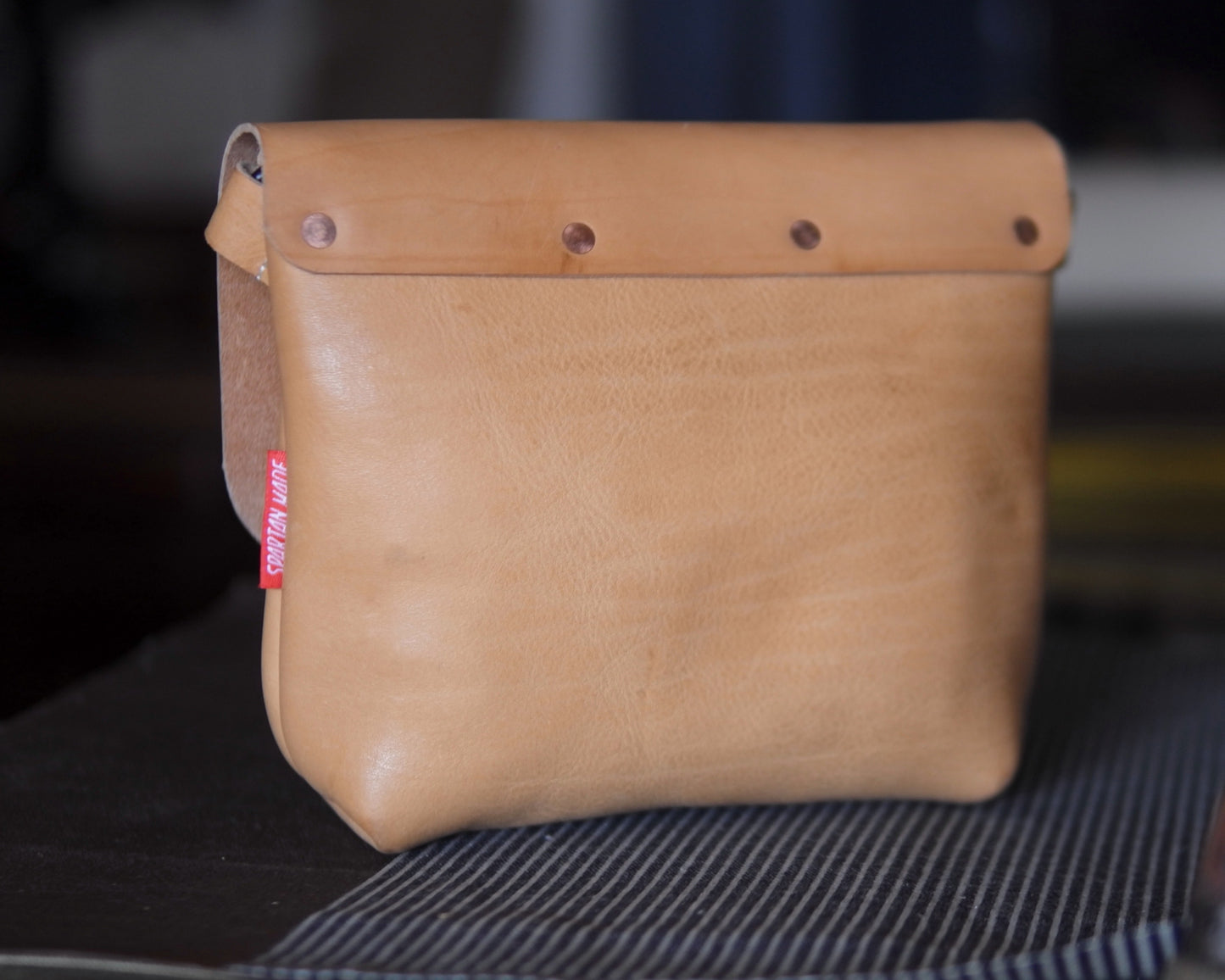 Sacoche in Natural Leather