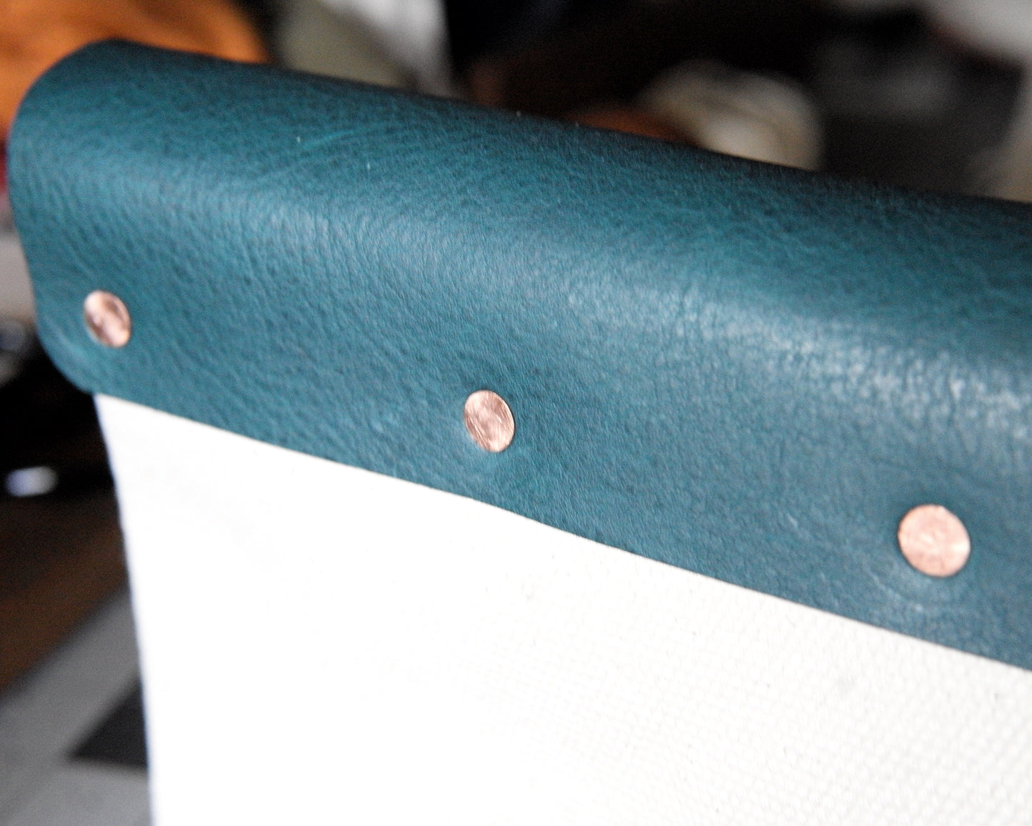 Sacoche in Teal/White