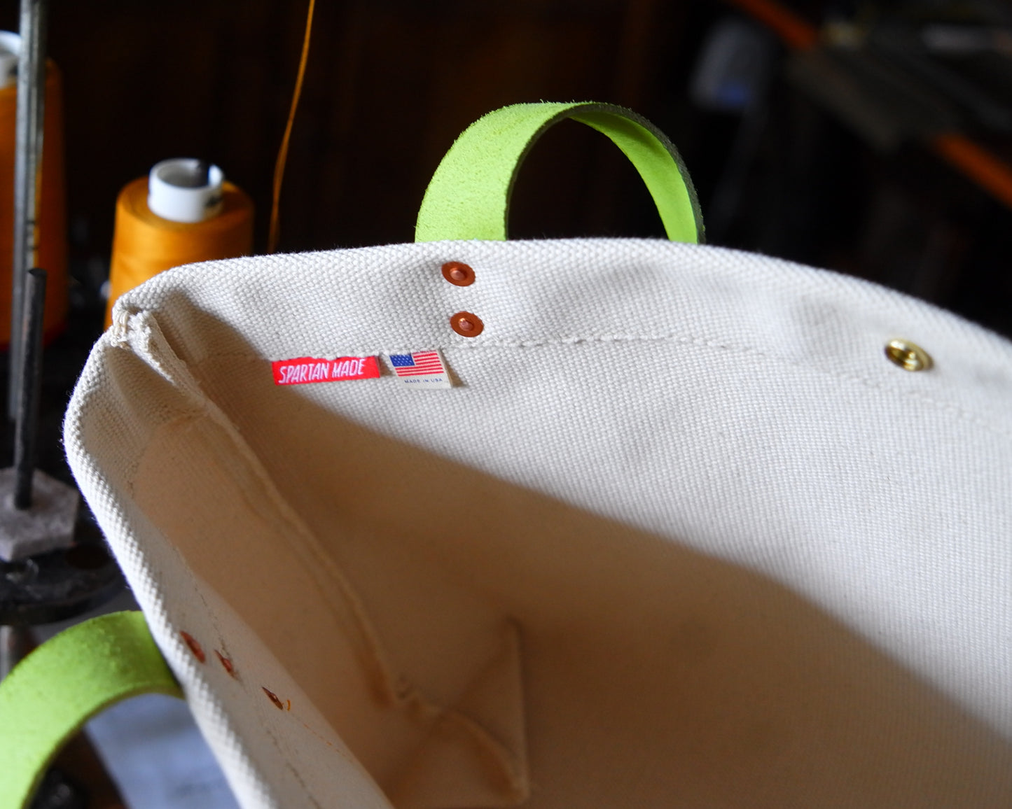 Small Market Tote in Lime