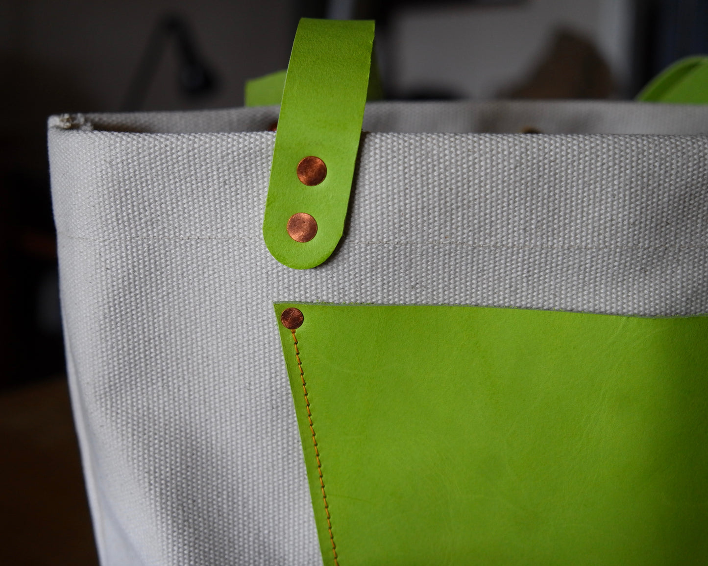 Small Market Tote in Lime