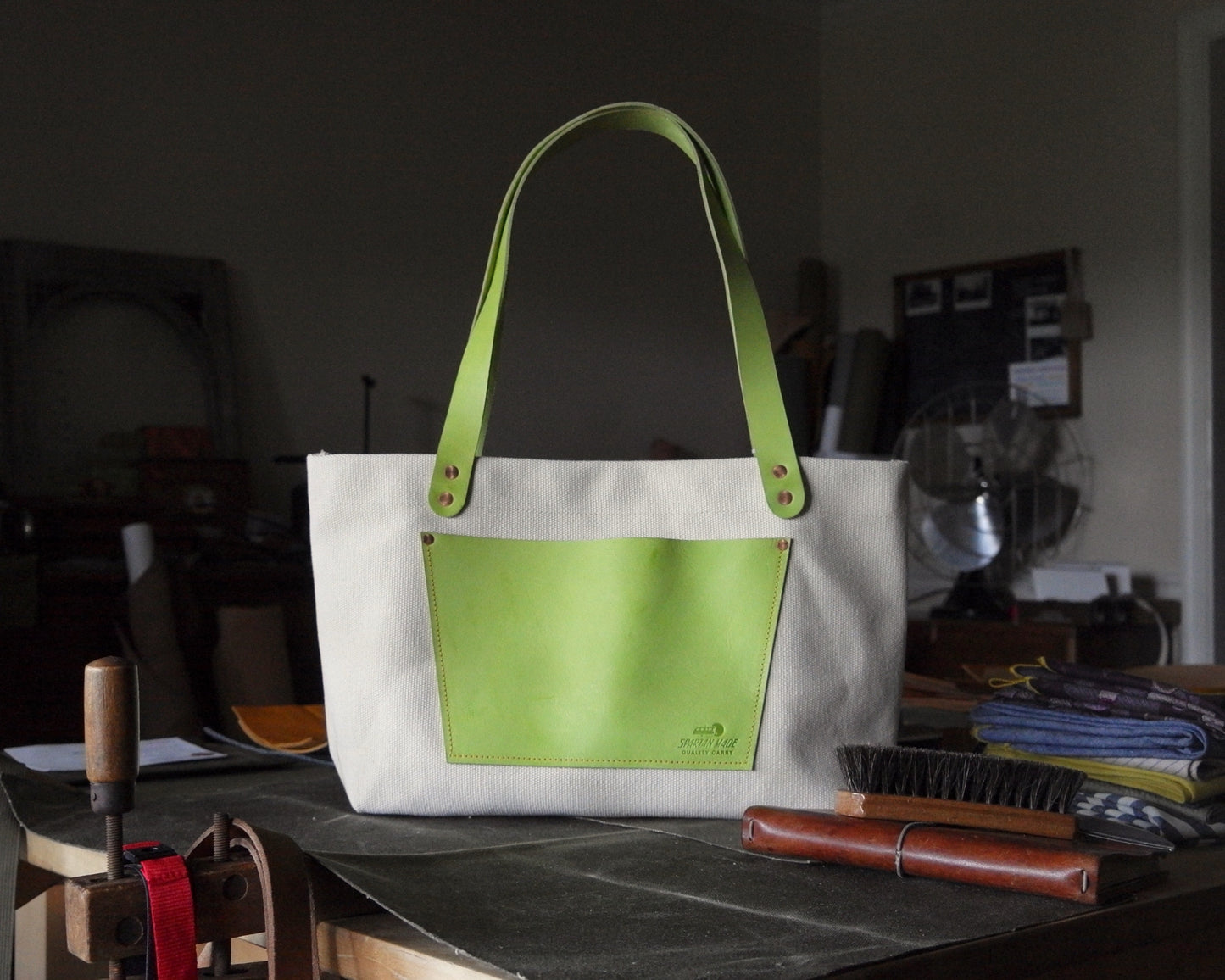 Small Market Tote in Lime