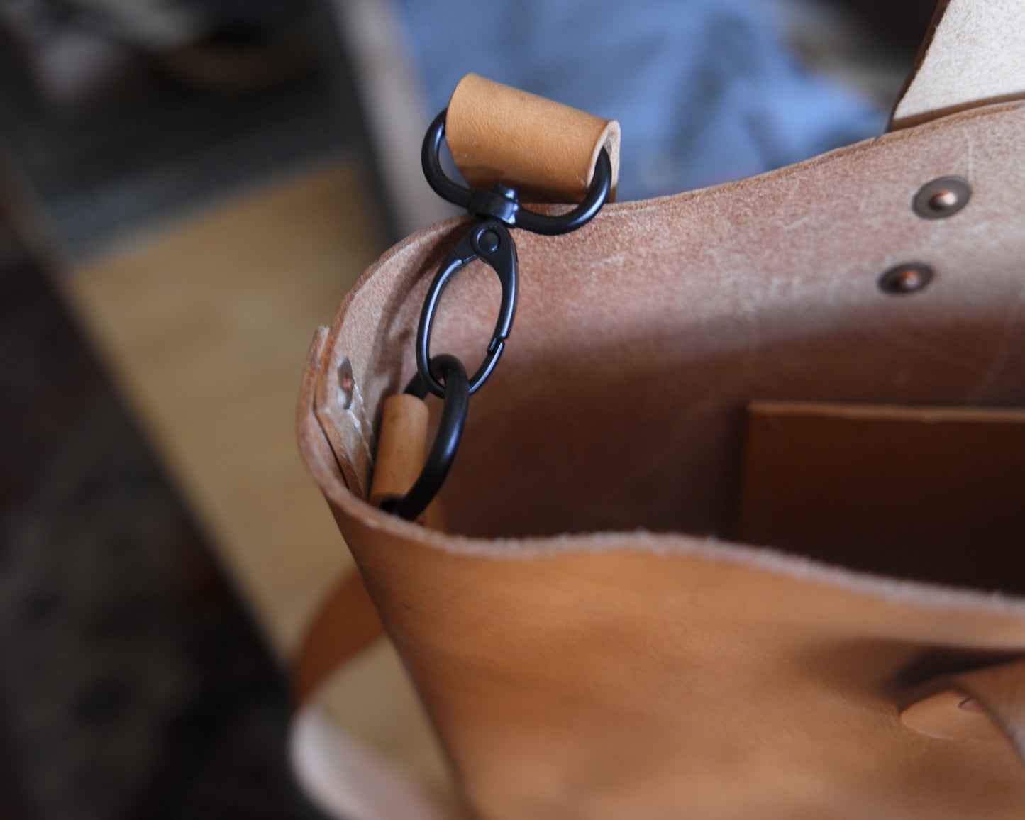 Station Tote - Natural Crossbody