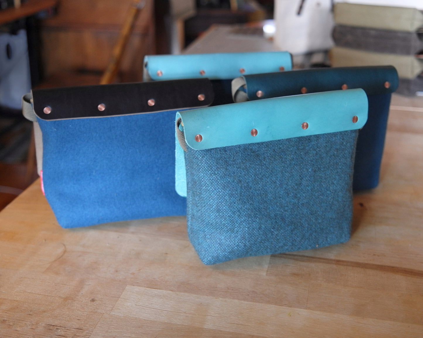Sacoche in Aqua/Wool