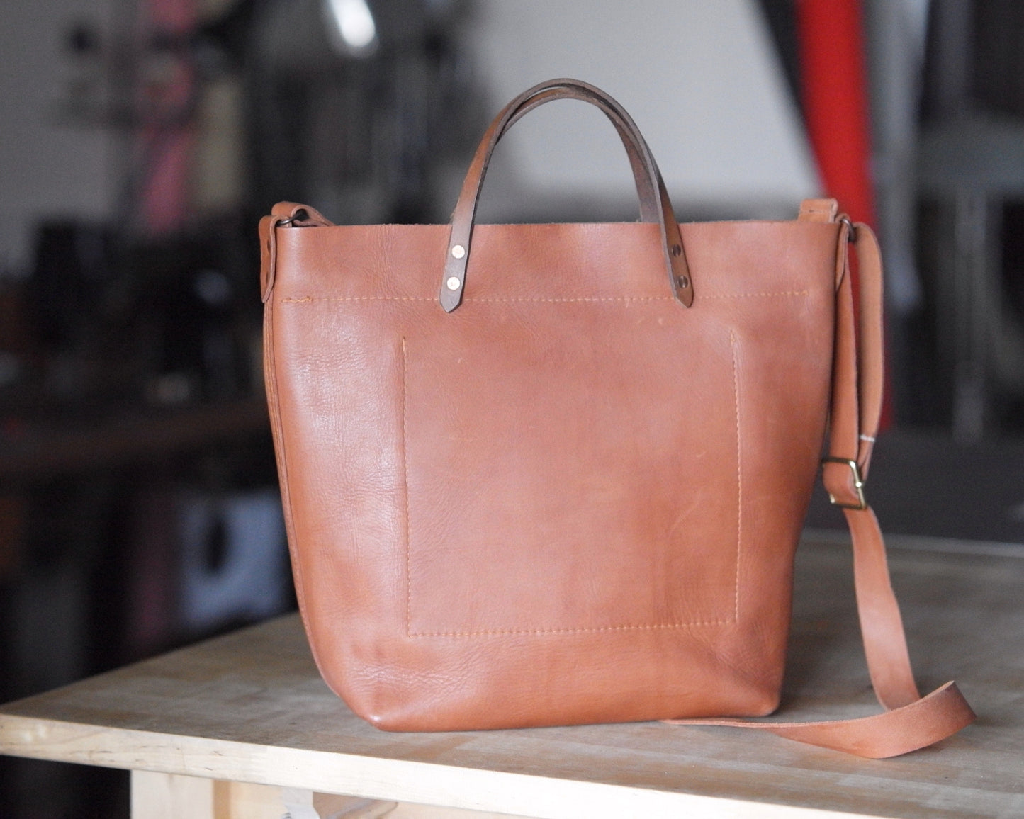 Station Tote - Caramel Crossbody