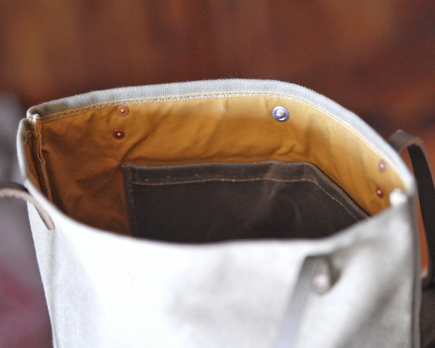 Station Tote - Olive Shoulder