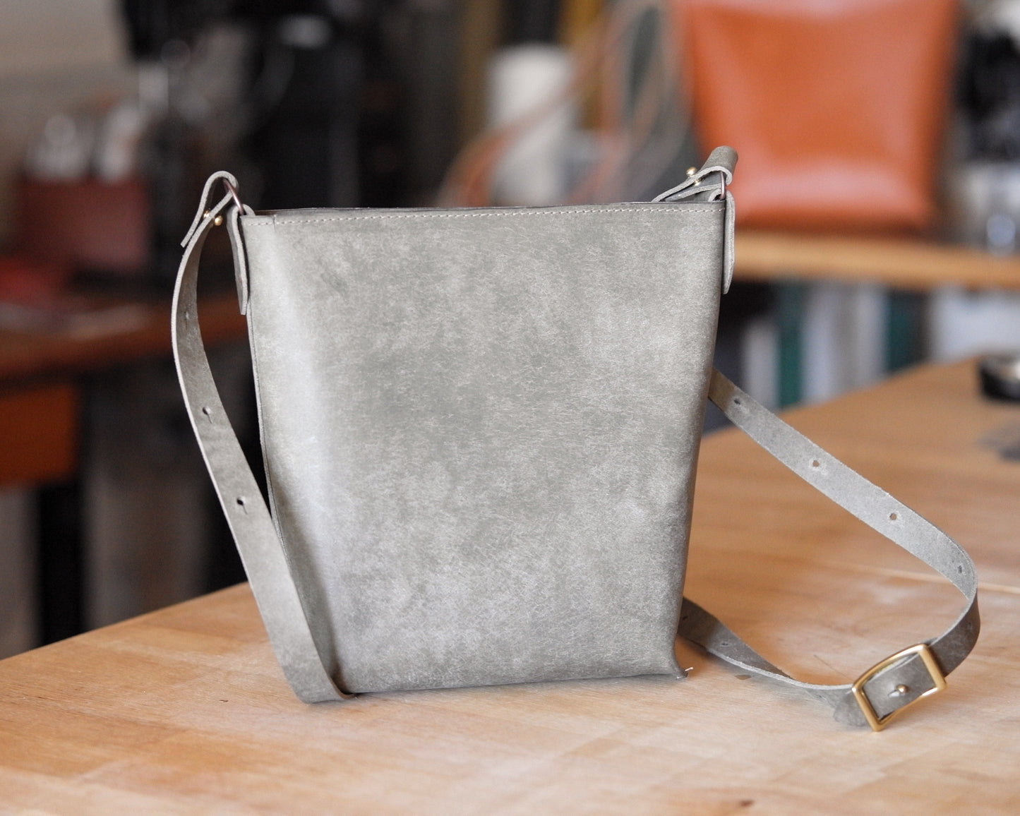 Substation Tote in Grigio