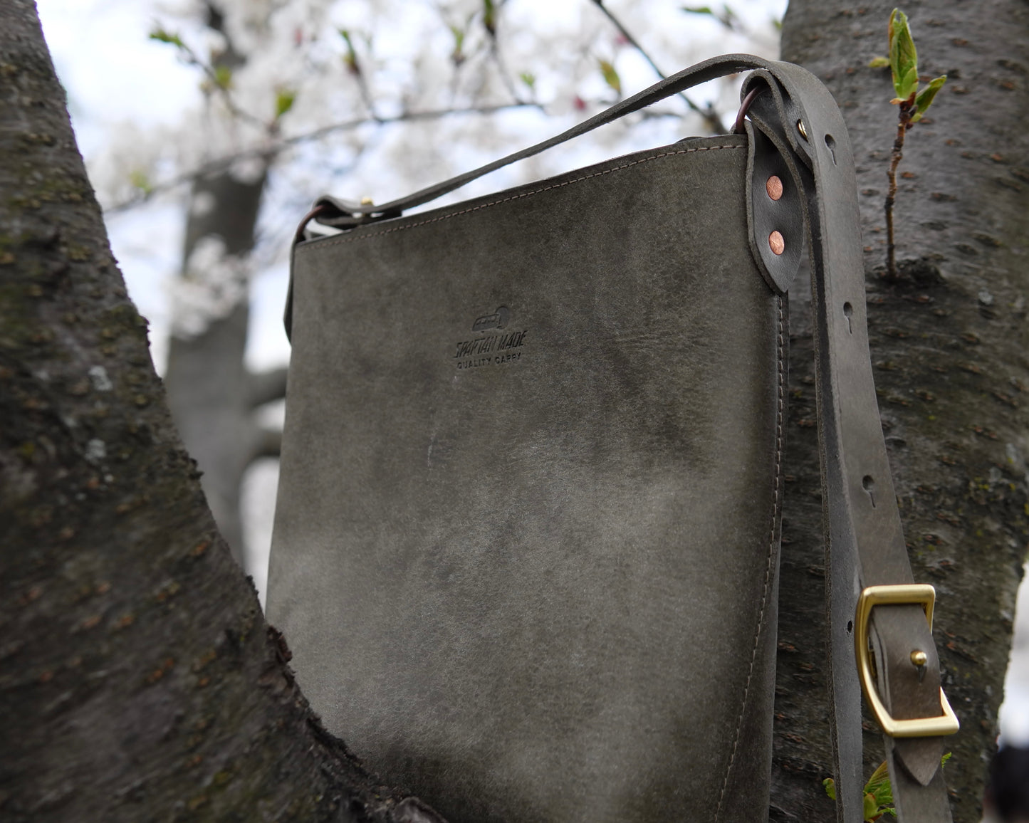 Substation Tote in Grigio