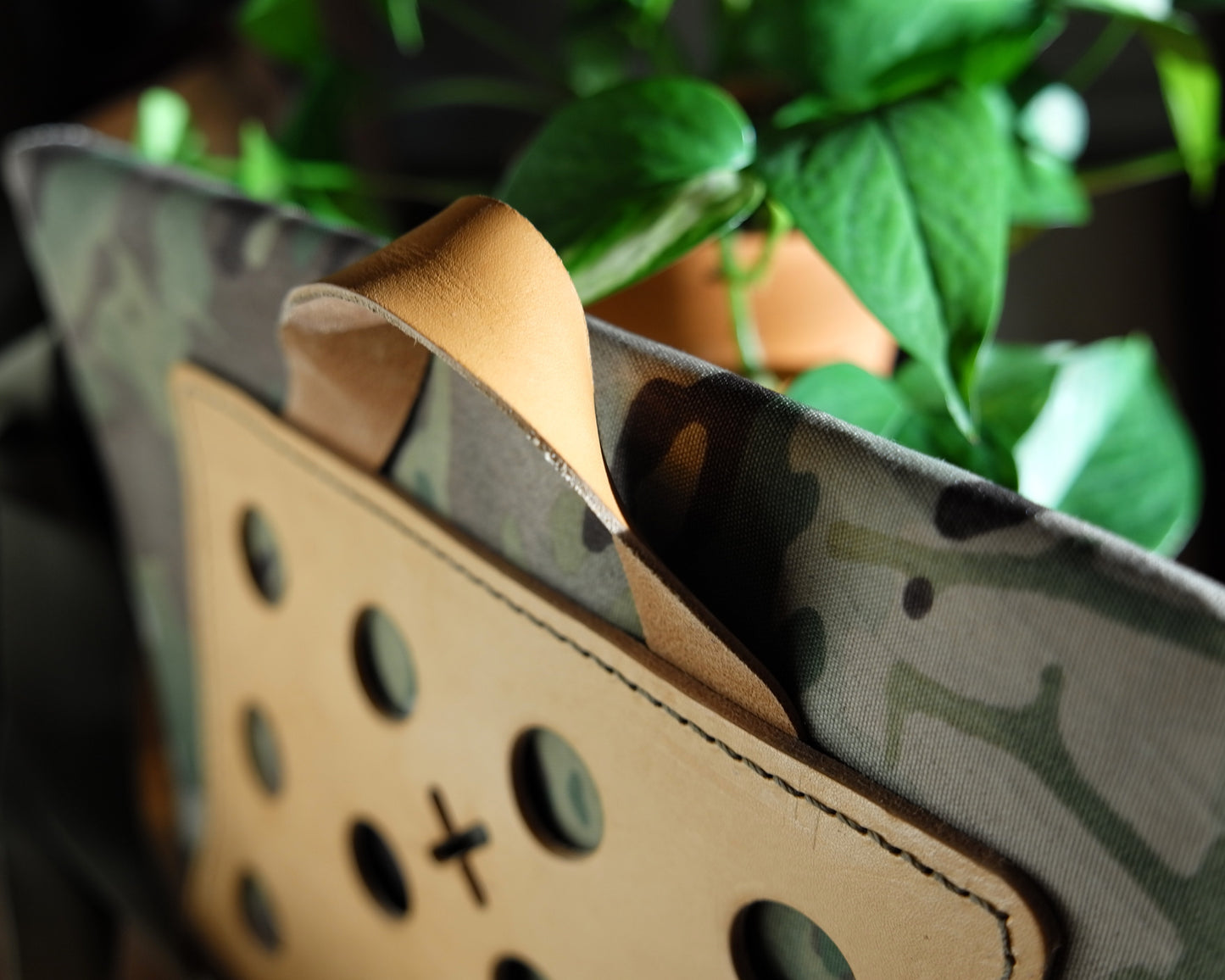 Messenger Bag in X-Pac