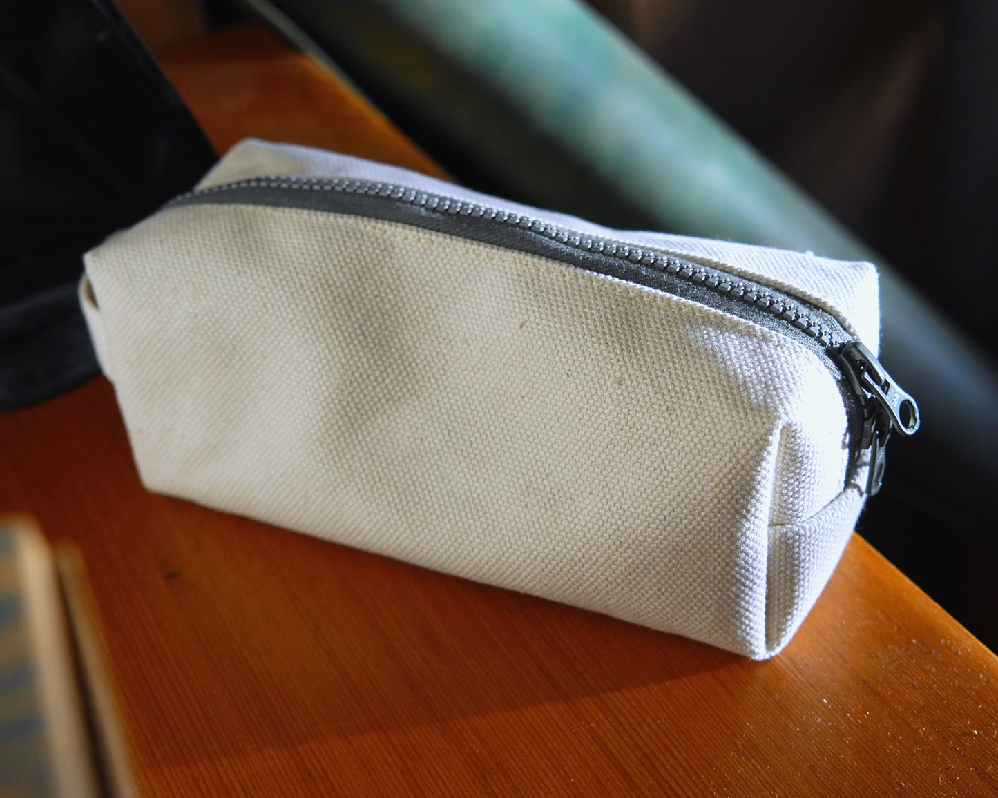 Utility Pouch in Canvas