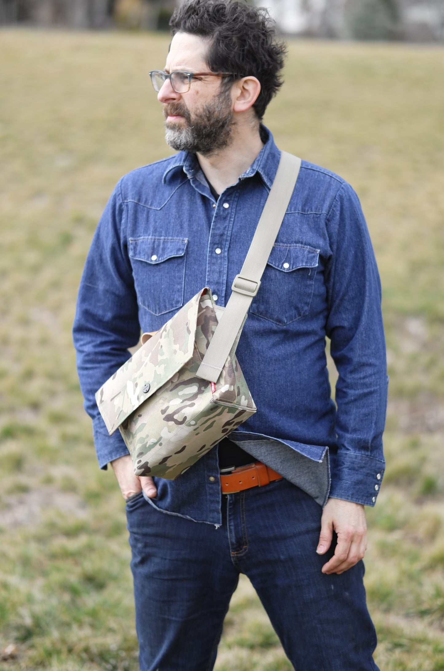 Messenger Bag in X-Pac