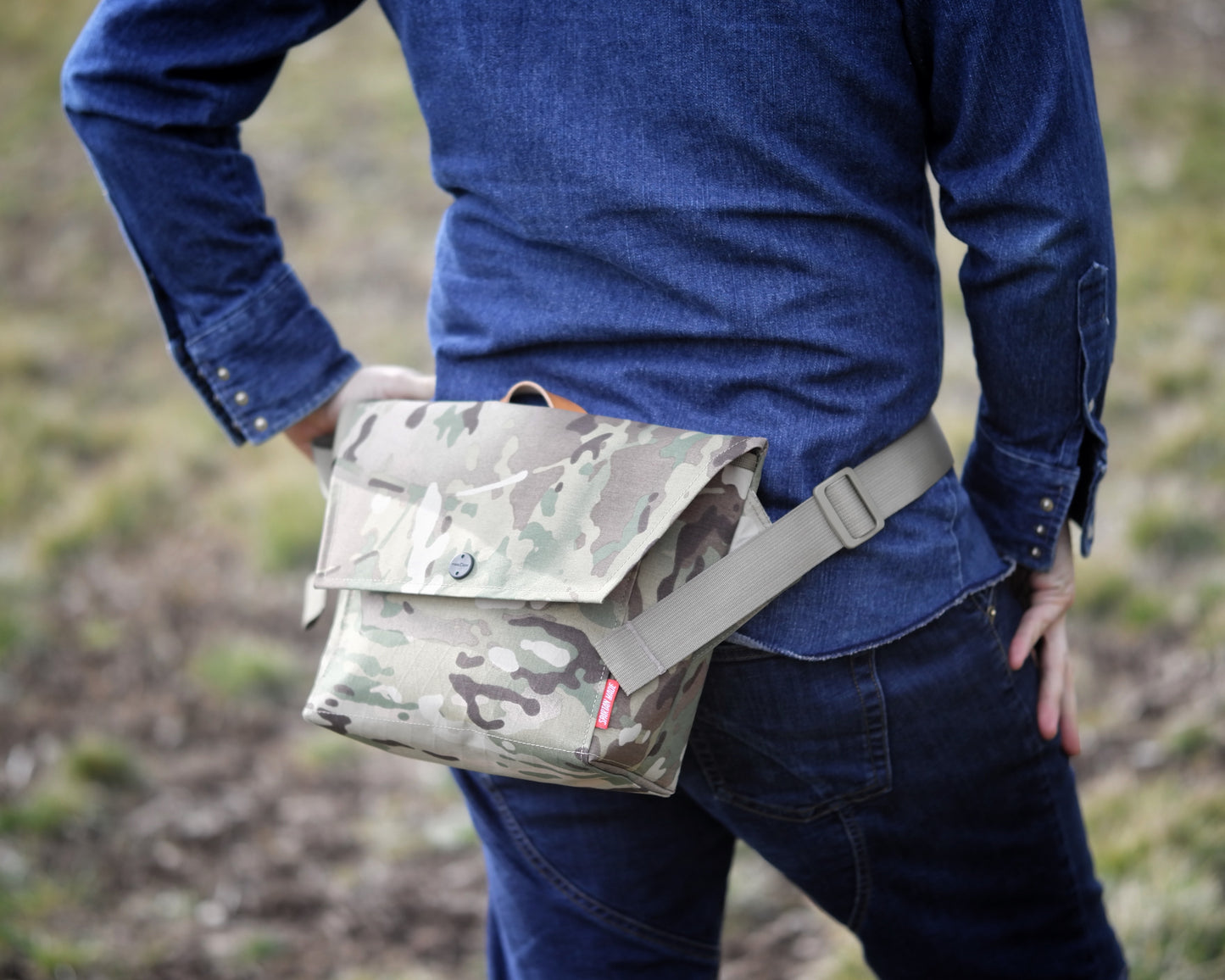 Messenger Bag in X-Pac