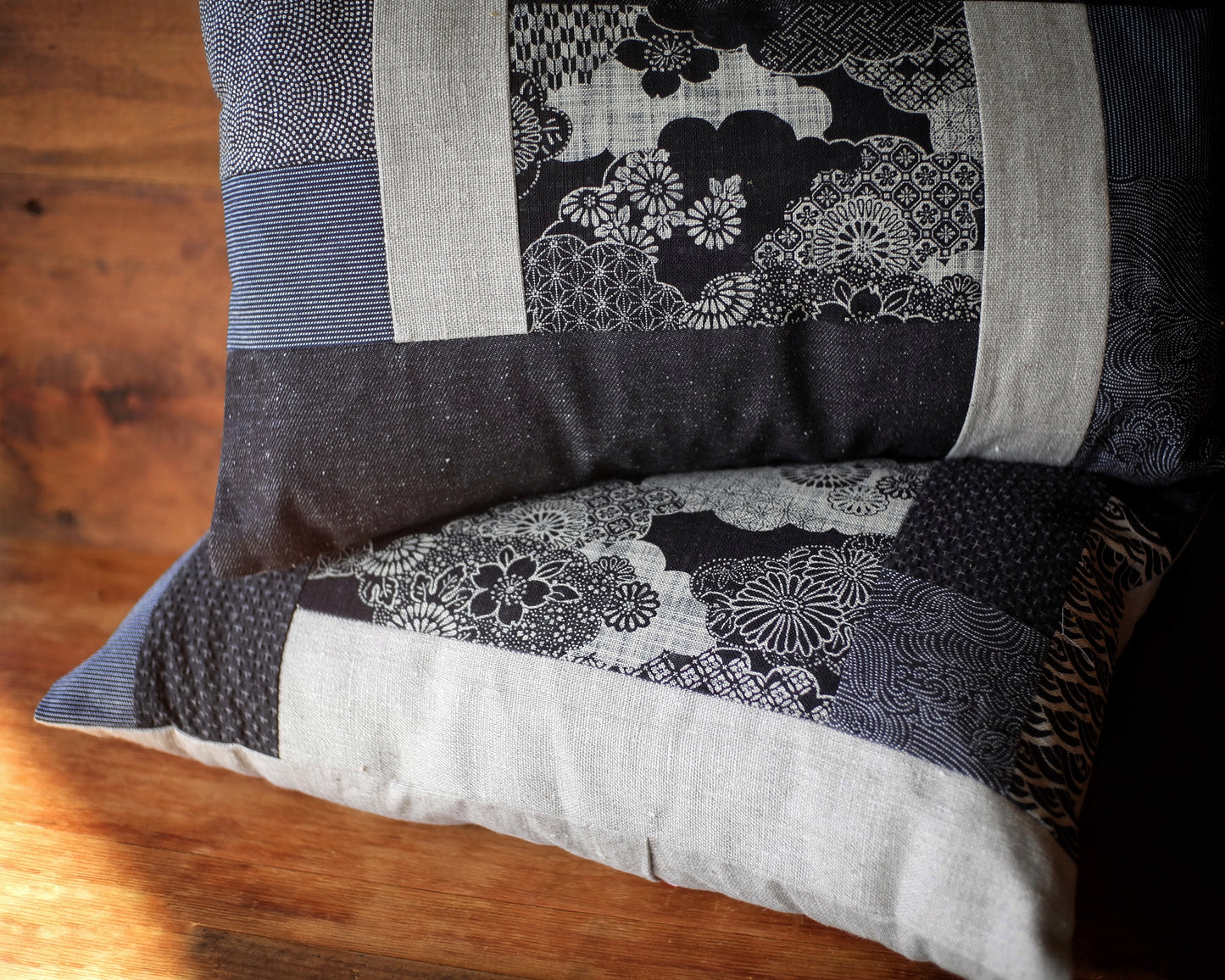 Pillow in Japanese Floral