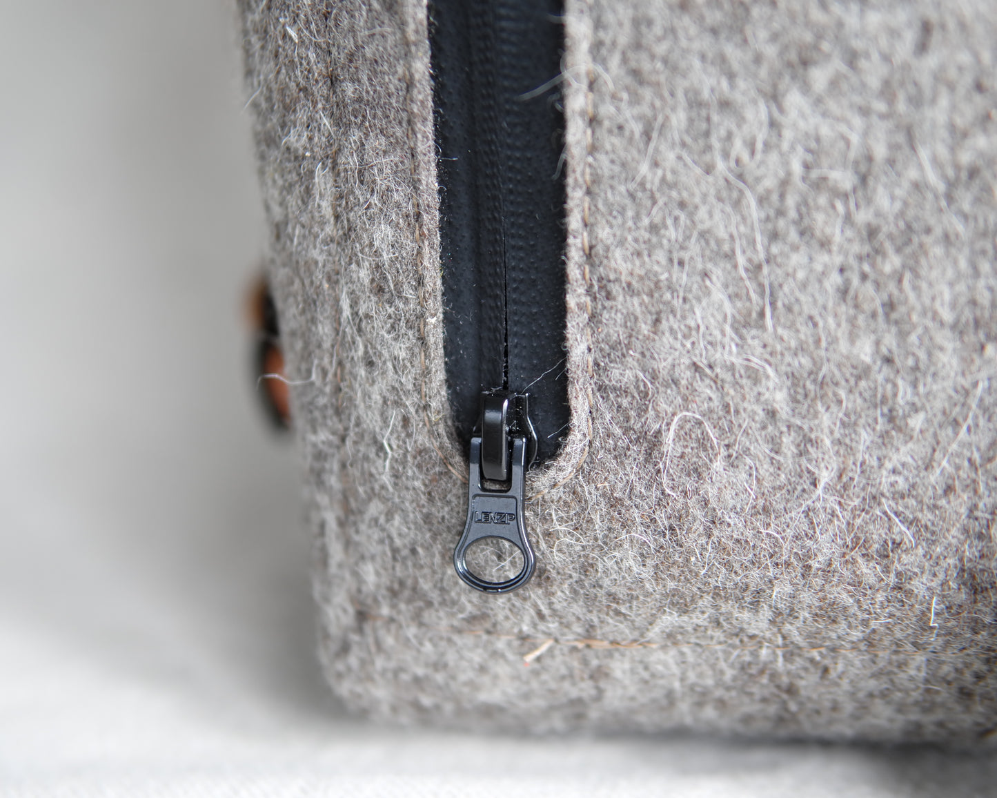 4-D Rucksack in Natural Felt