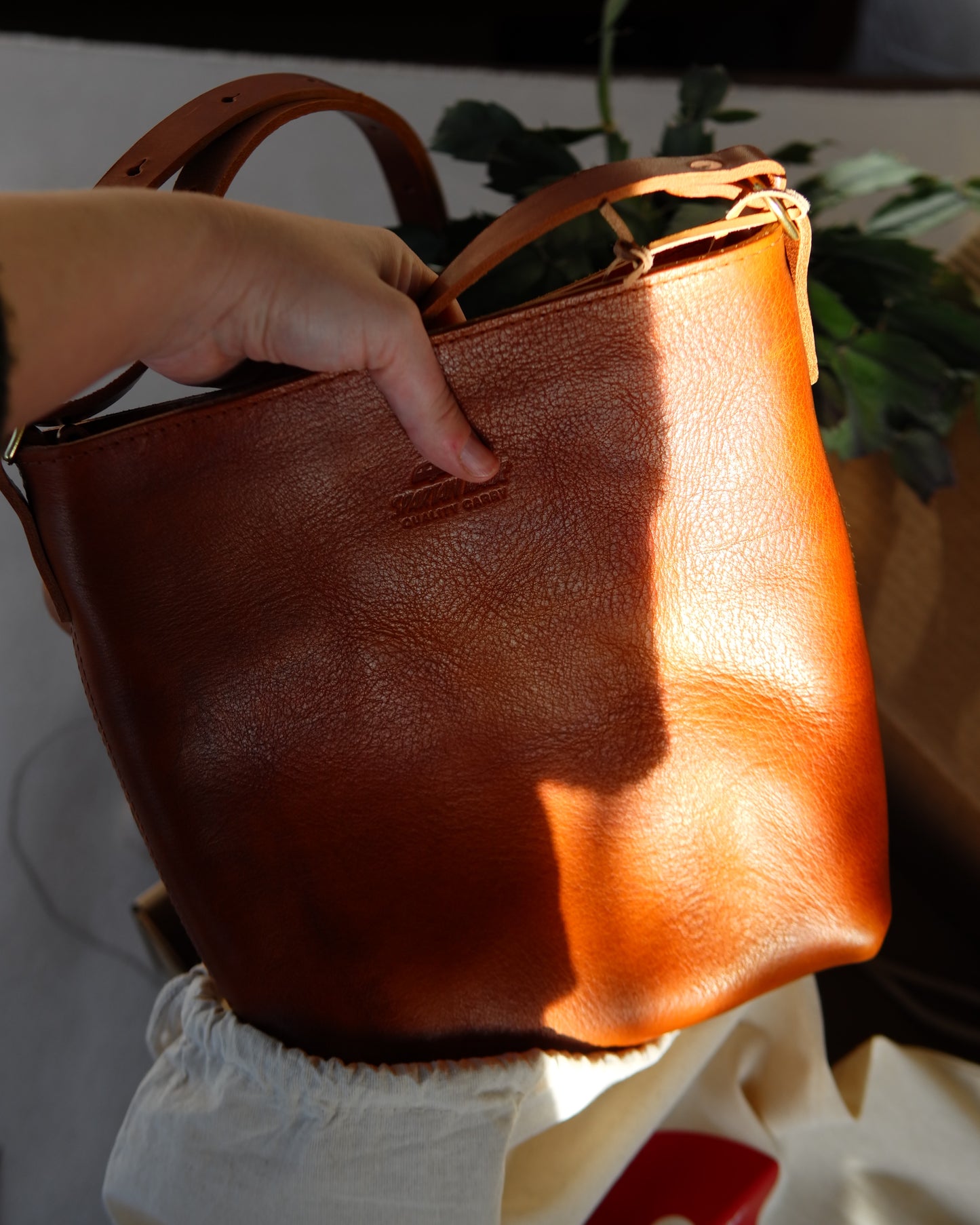 Substation Tote in Tumbled Dark Tan