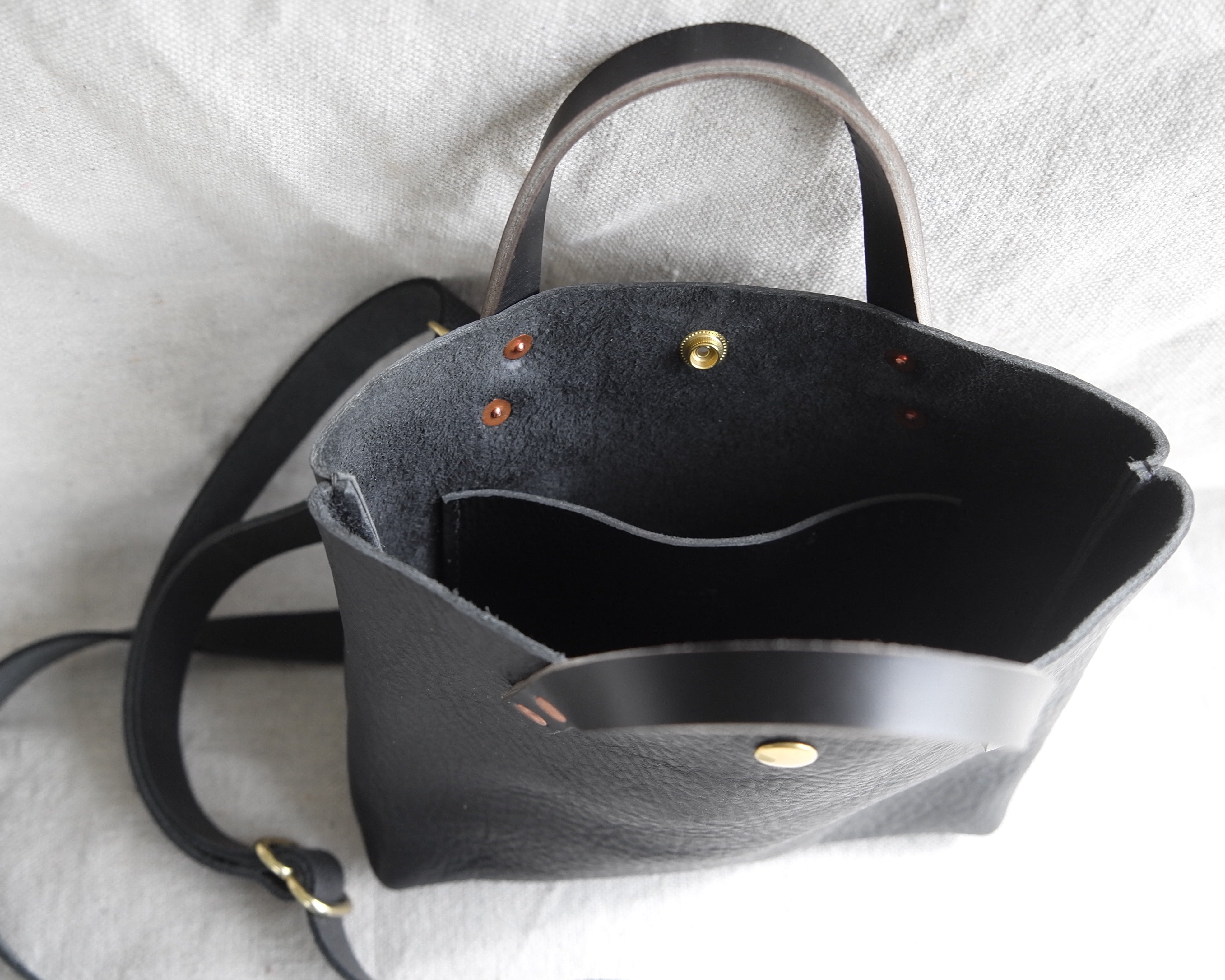 Mini Tote in Black Leather – Spartan Carry