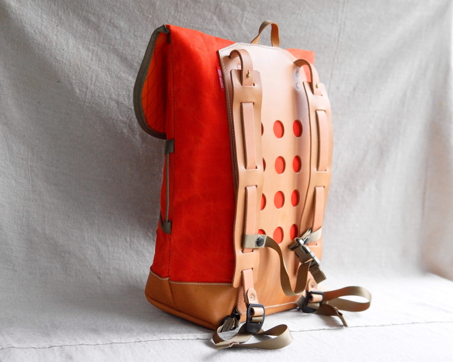 4-D Rucksack in Hunter Orange