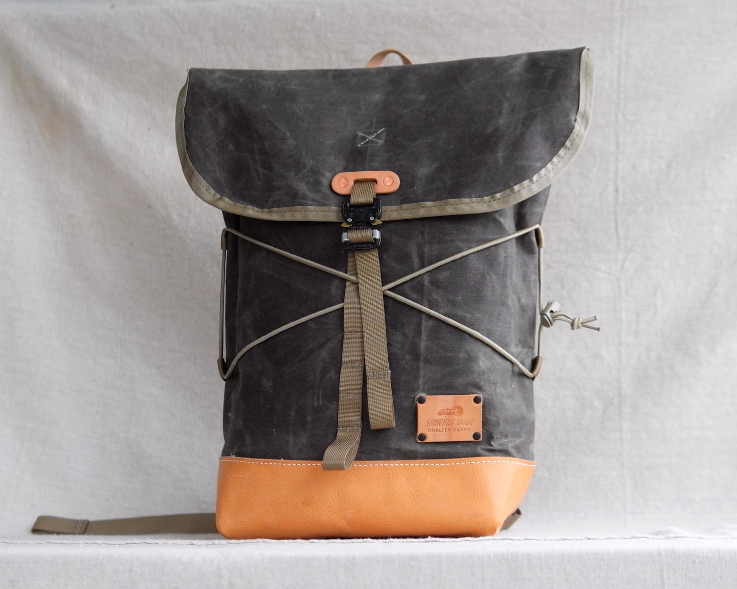 4-D Rucksack in Waxed Olive