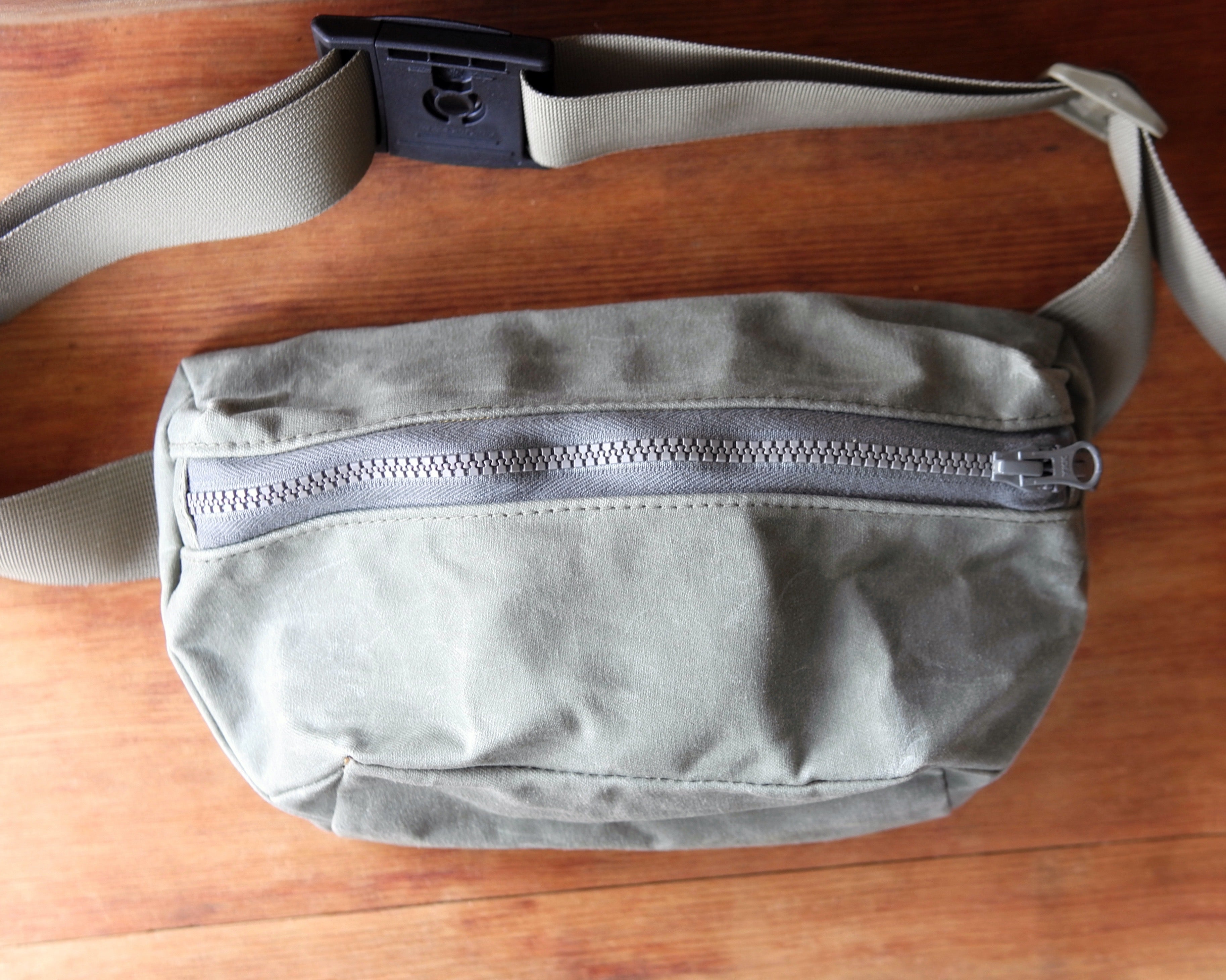 Waxed canvas outlet fanny pack