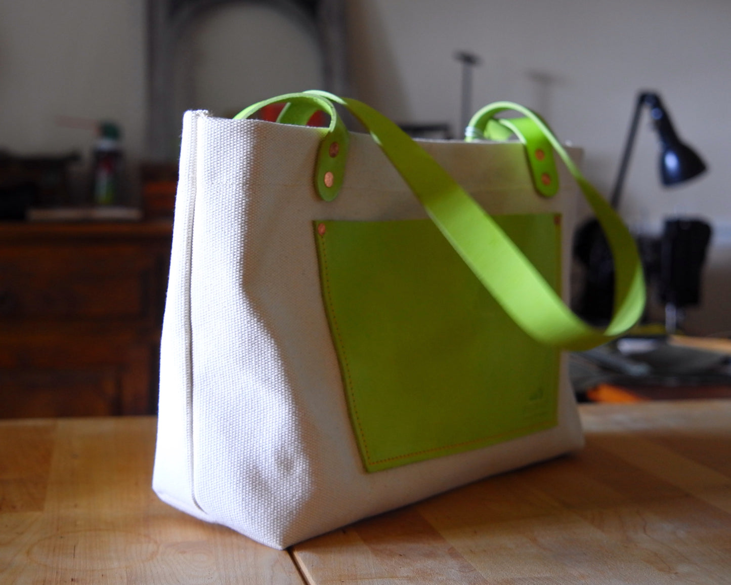 Market Tote in Lime