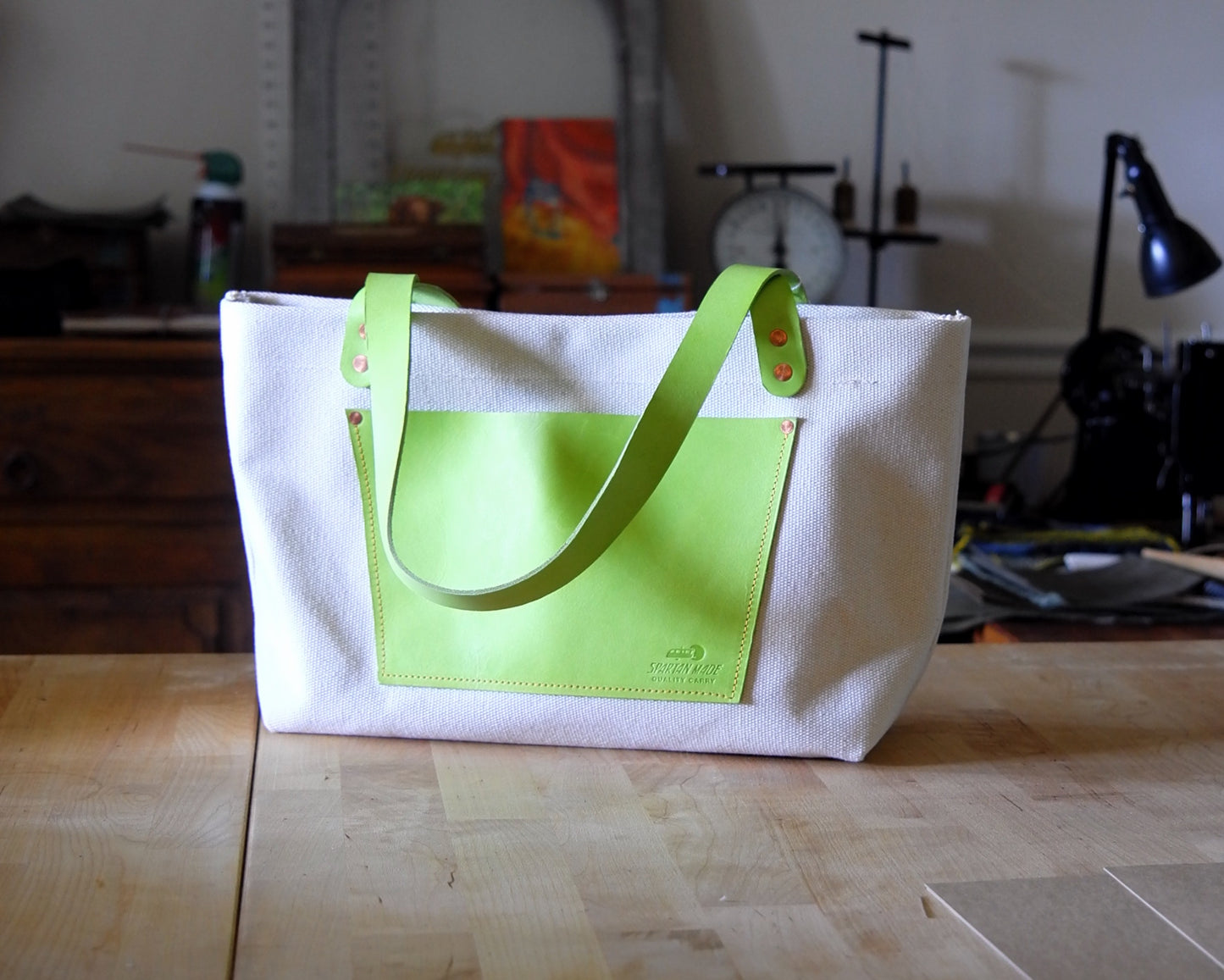 Market Tote in Lime