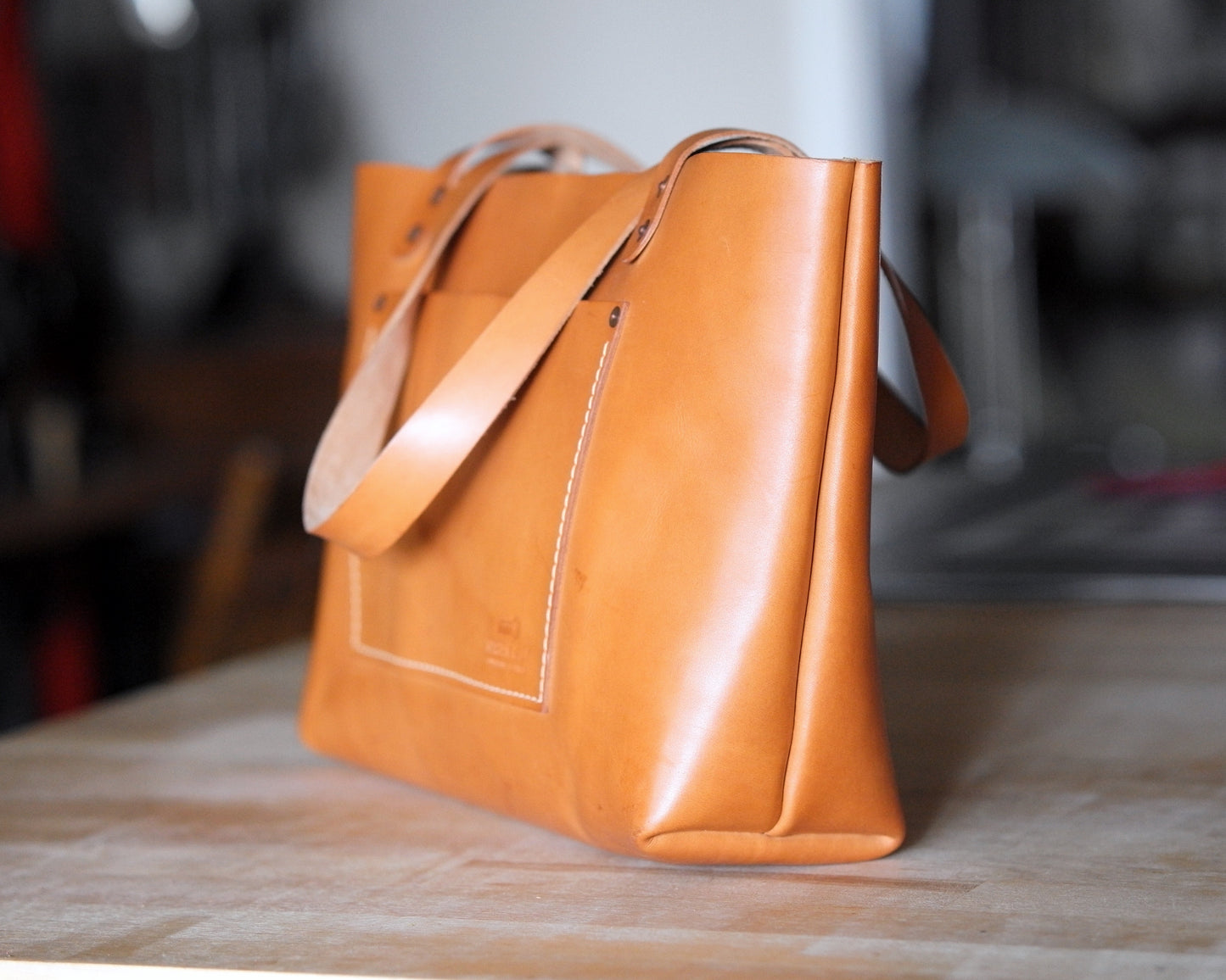 Leather Tote in Natural