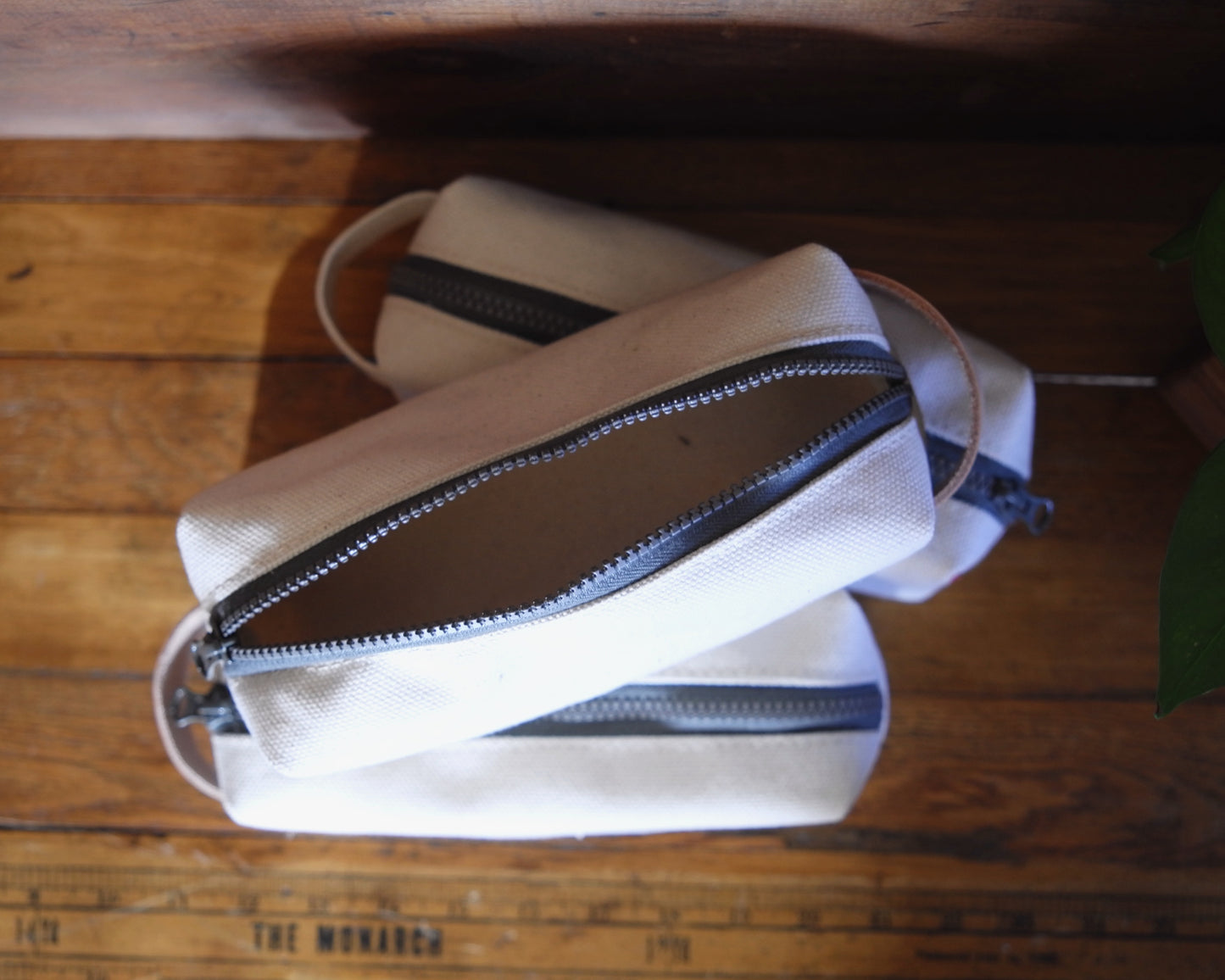 Utility Pouch in Canvas
